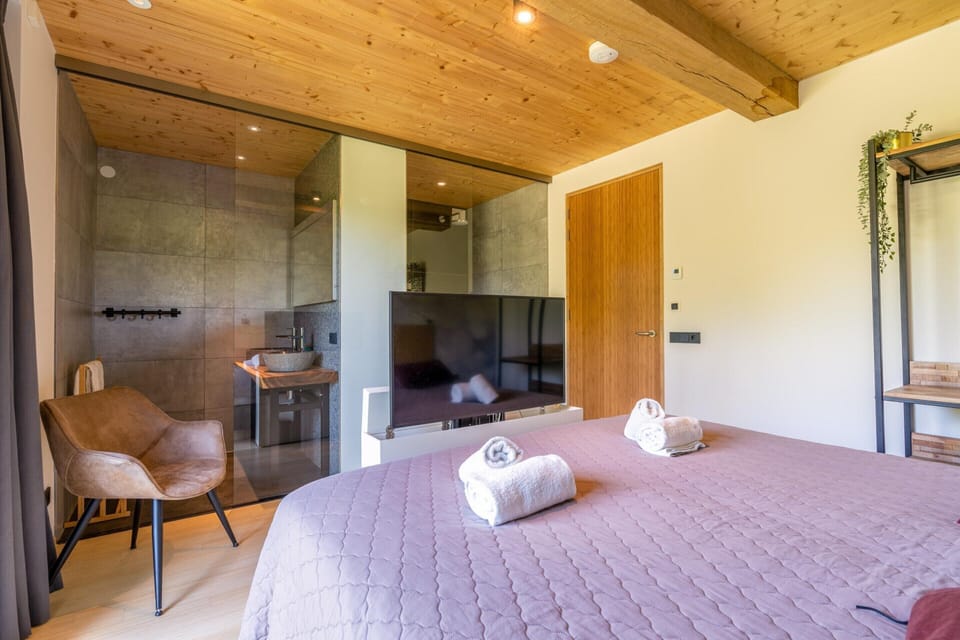 Villa | 3 bedrooms, individually furnished, iron/ironing board