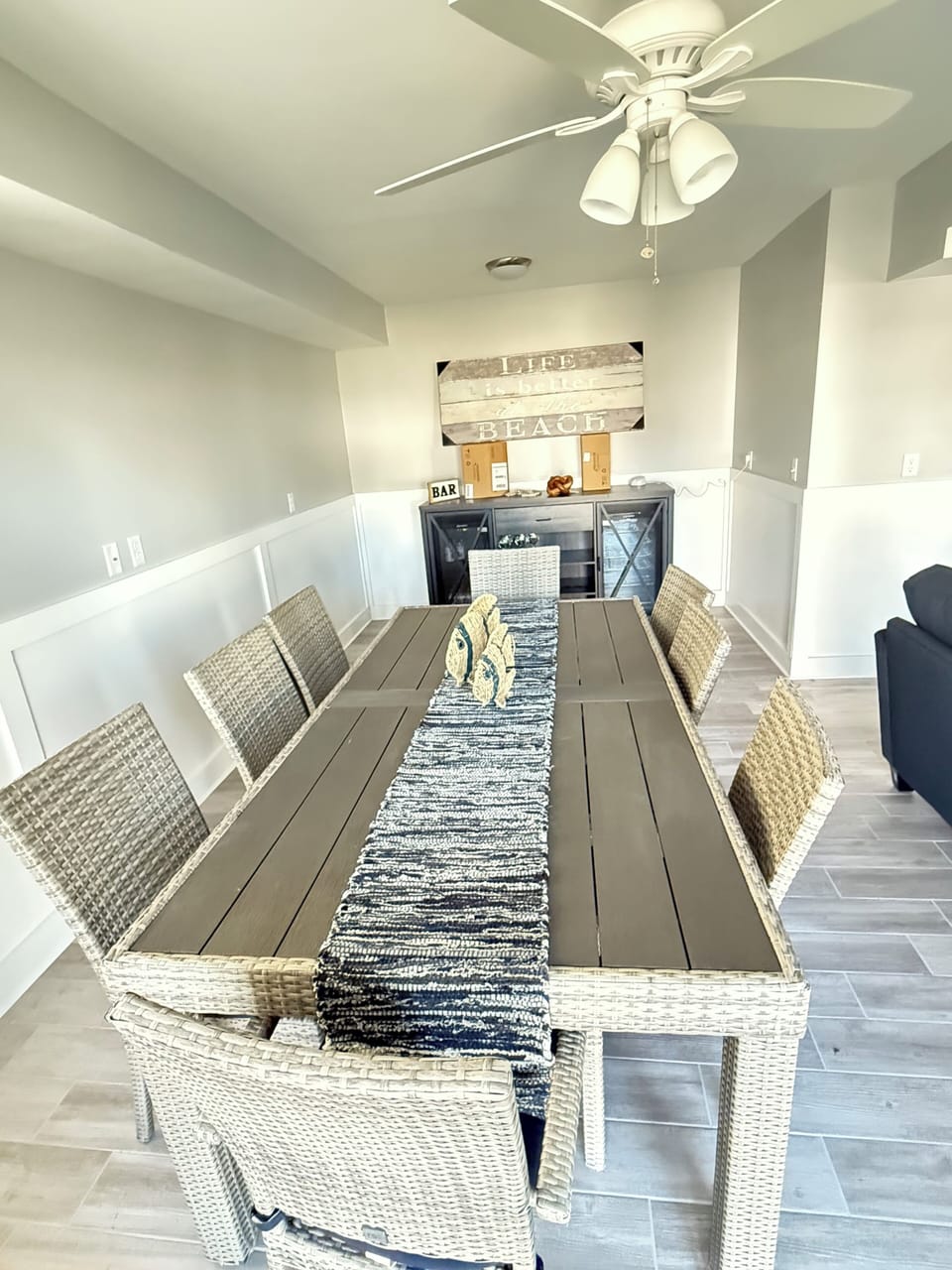 Lower Level Living Room - Game Table / Bar 
