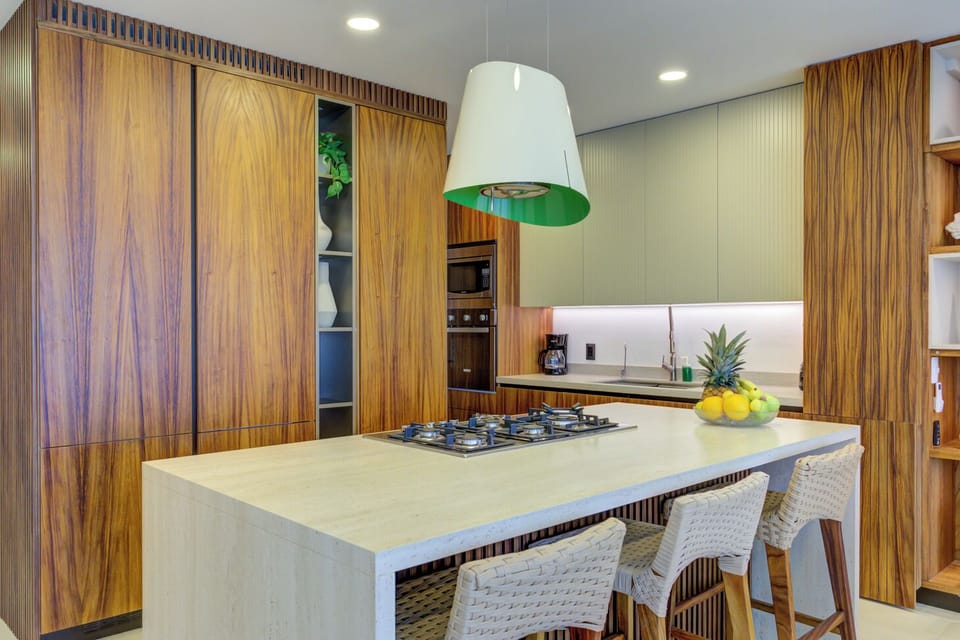 House, Garden View | Private kitchen | Coffee/tea maker, full-size fridge, microwave, oven