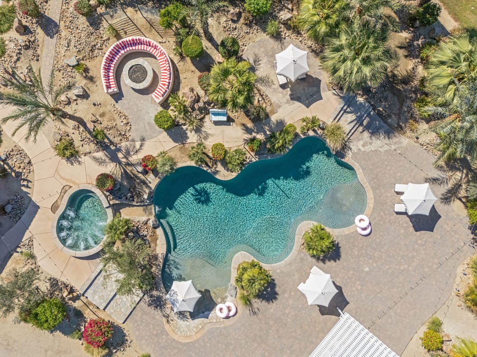 Epic 2-acre pool party deck and firepit ring for the entire crew -paradise waits