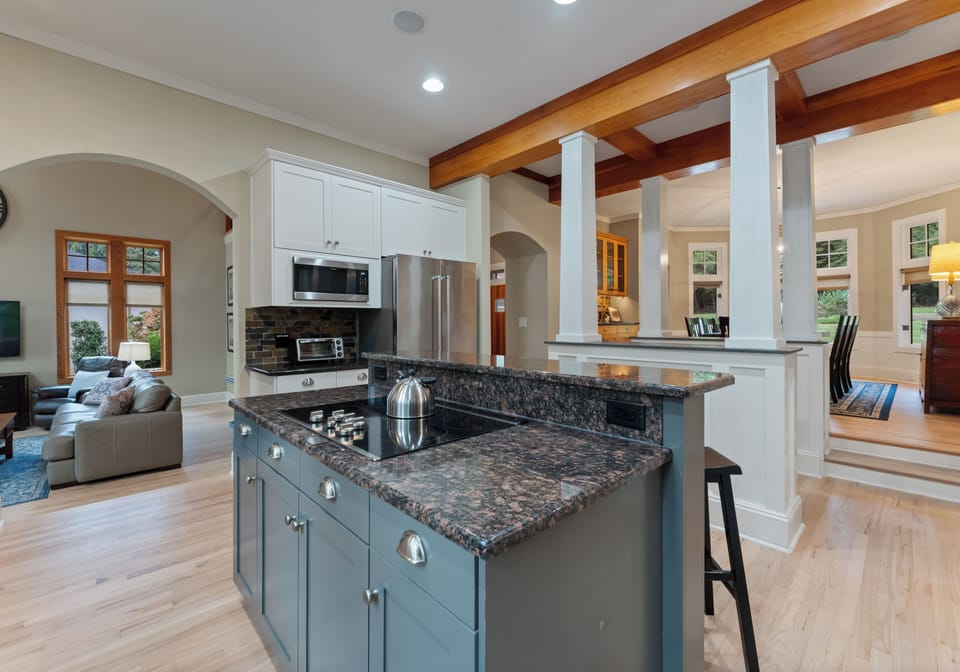 Fully stocked kitchen to prep all your group meals.