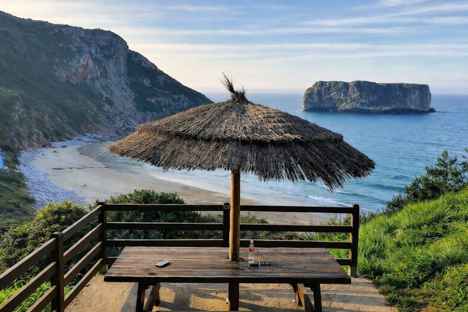 Nearby landmark,Beach