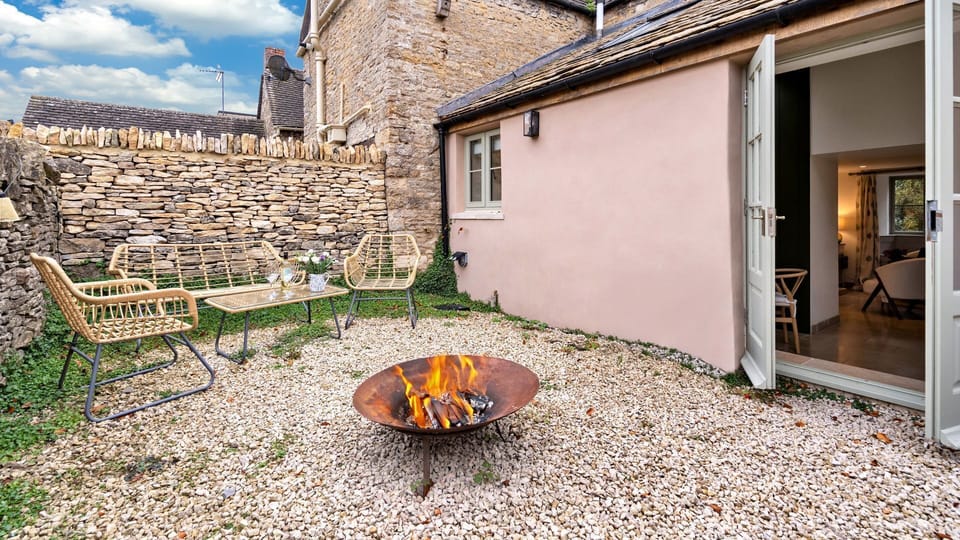 A bistro set for two and coffee set with space for four give you room to spend time outdoors.