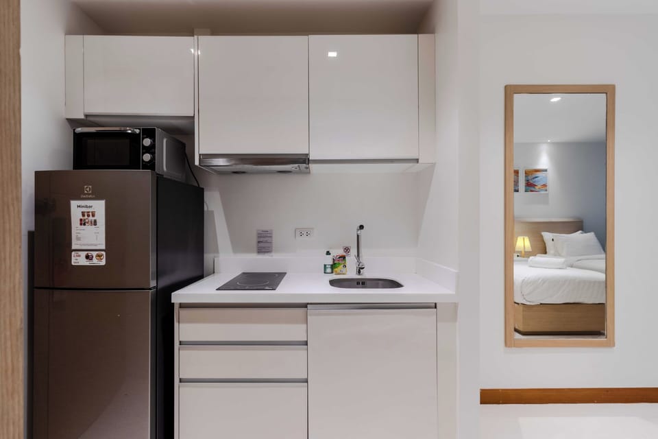 Condo | Private kitchen