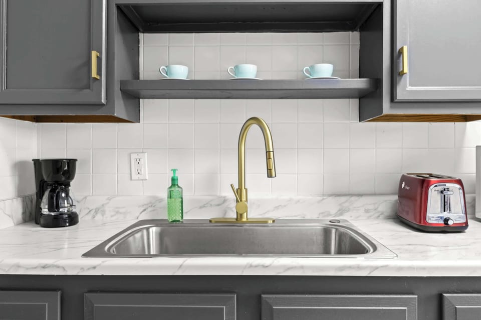 Kitchen: Bright and functional, this kitchen makes cooking a breeze during your stay