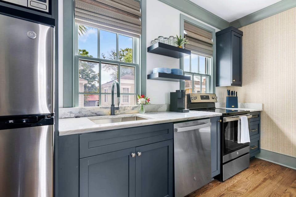 Fully equipped kitchen