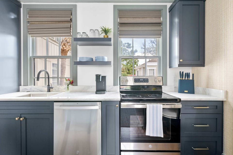 Fully equipped kitchen