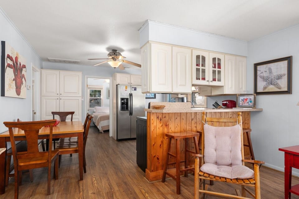 8-web-or-mls-2914-Wrightsville-Kitchen