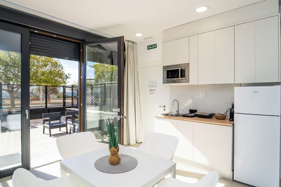MAR STUDIO-TERRAZA-VISTA PLAYA | Private kitchen | Full-size fridge, microwave, stovetop, espresso maker
