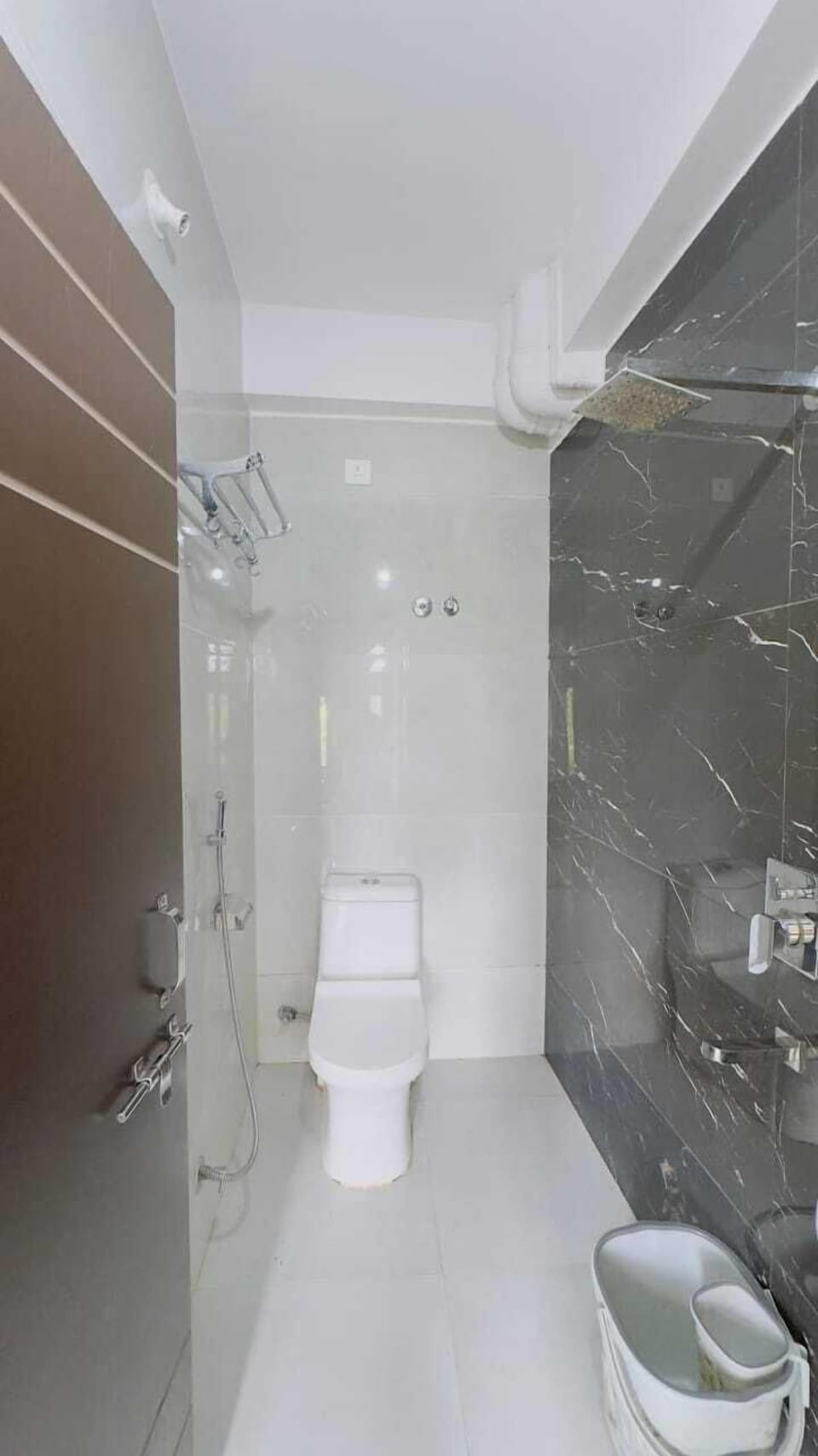 Comfort Double Room | Bathroom | Shower, towels, soap, toilet paper
