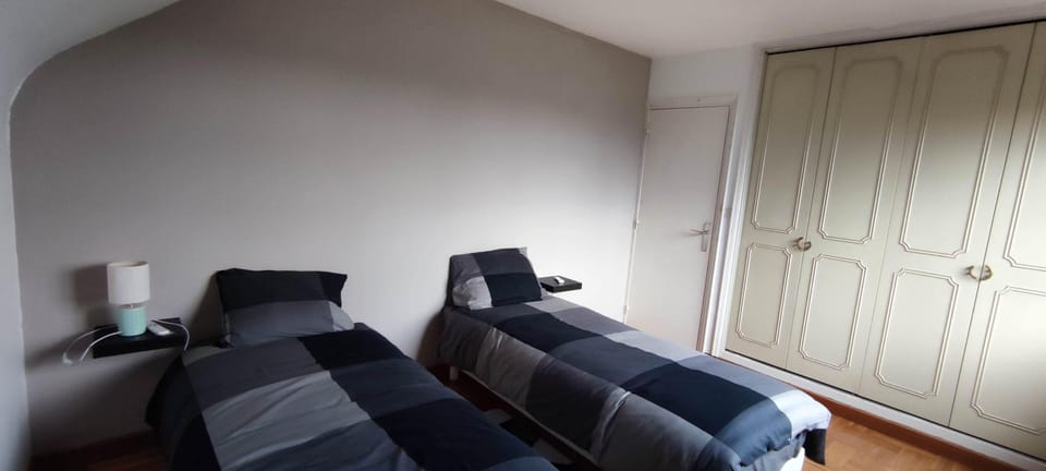 Twin Room | Free WiFi