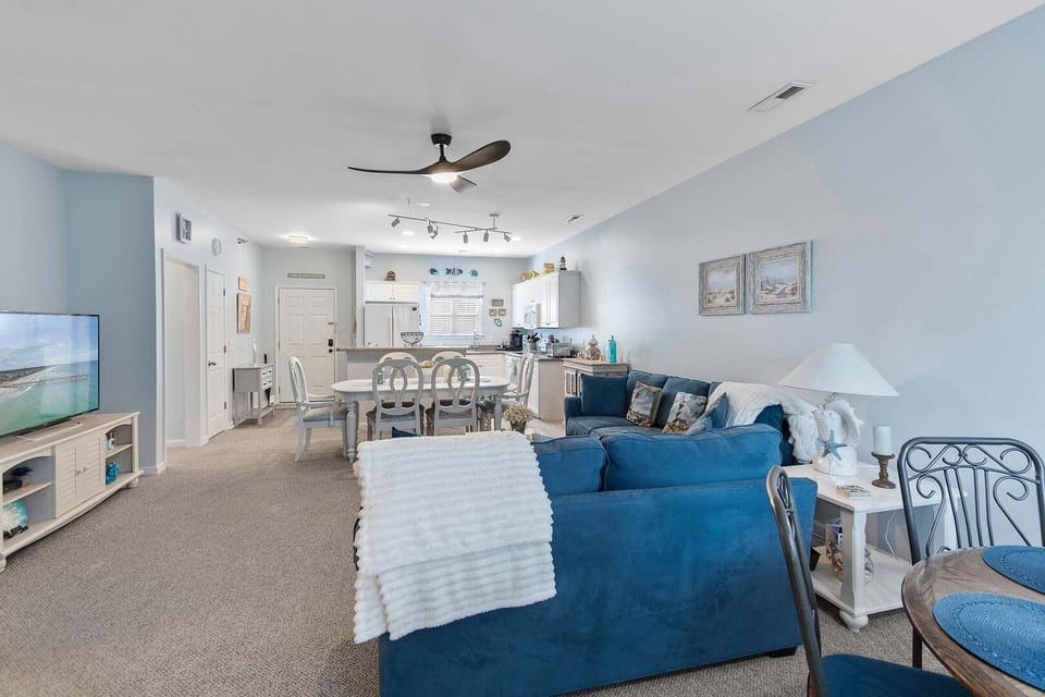 Living area
CS 7.15.25