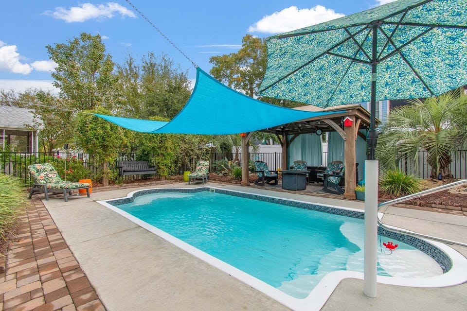 Pool
CS 10-31-25