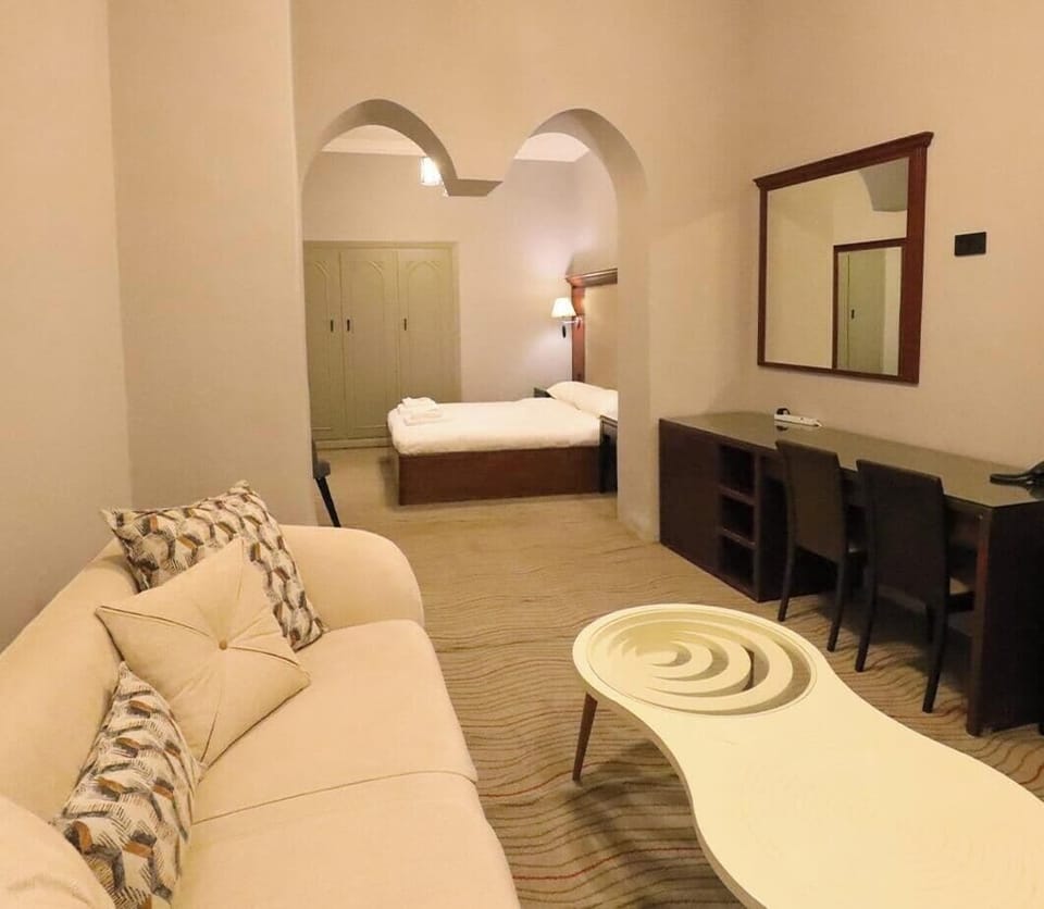 Basic Suite, Balcony, Valley View | Soundproofing, WiFi (free)