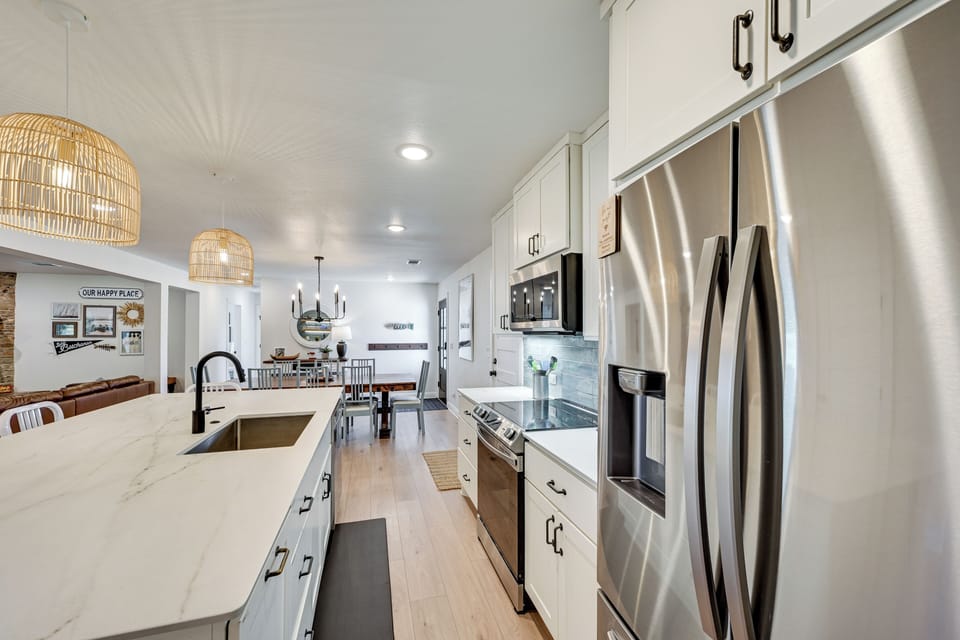 House (3 Bedrooms) | Interior