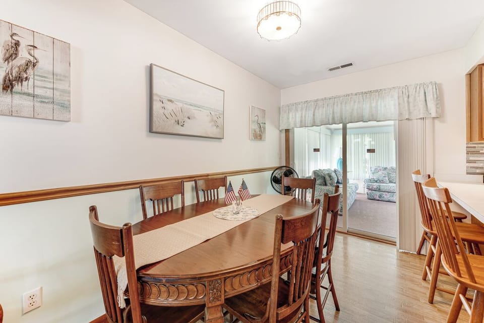 Dine in the comfort of Central AC.