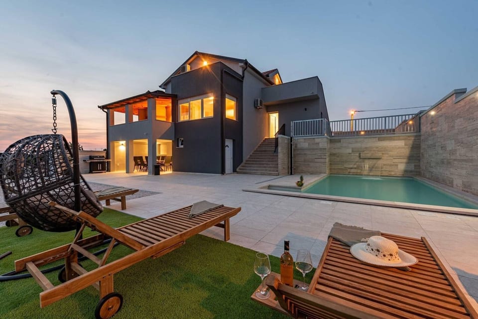 Holiday Home Exterior [summer]