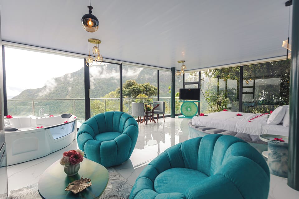 Deluxe Room, Balcony, Mountain View | WiFi (free), individually decorated
