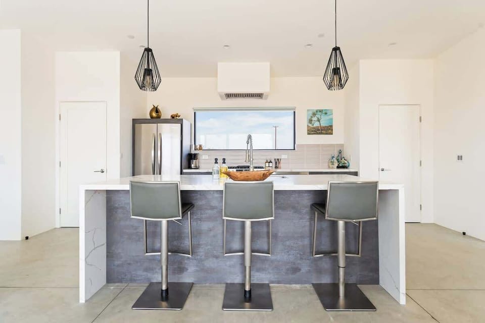 Breakfast bar seating