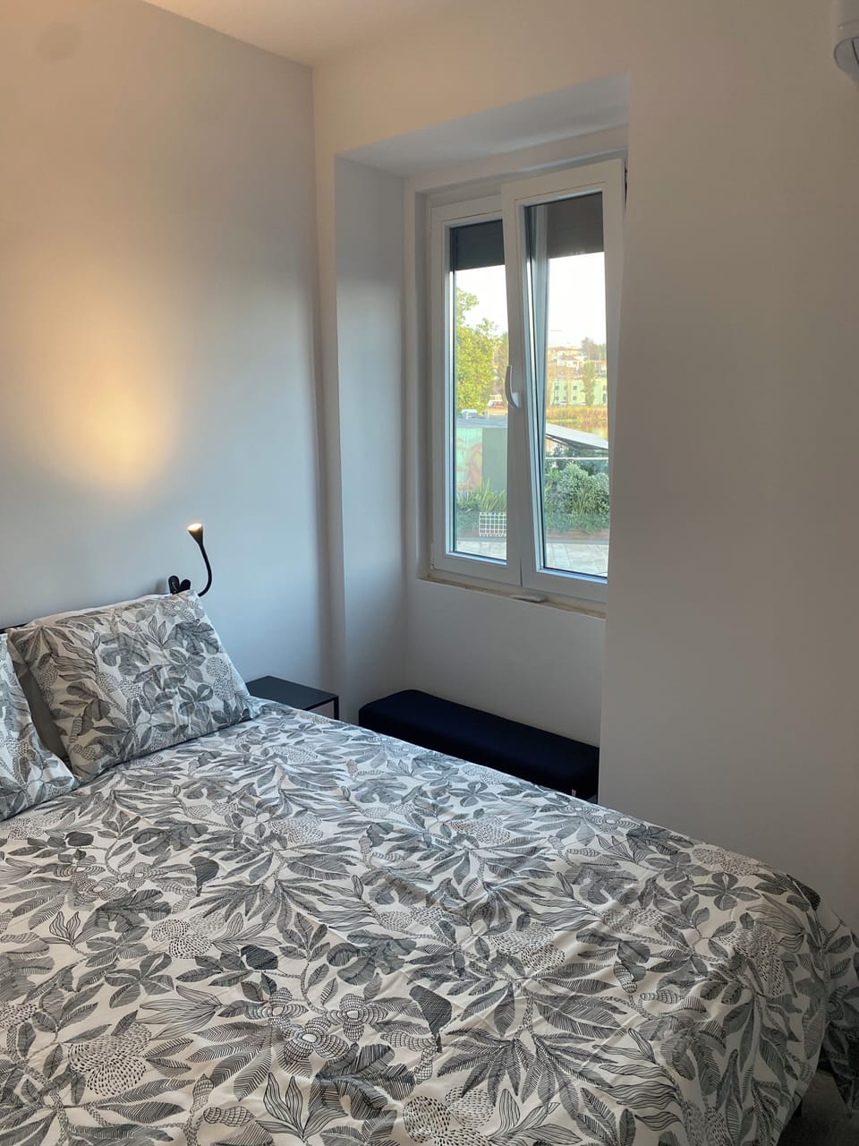 Comfort Apartment, Kitchenette, River View | Blackout drapes, soundproofing, iron/ironing board, free WiFi