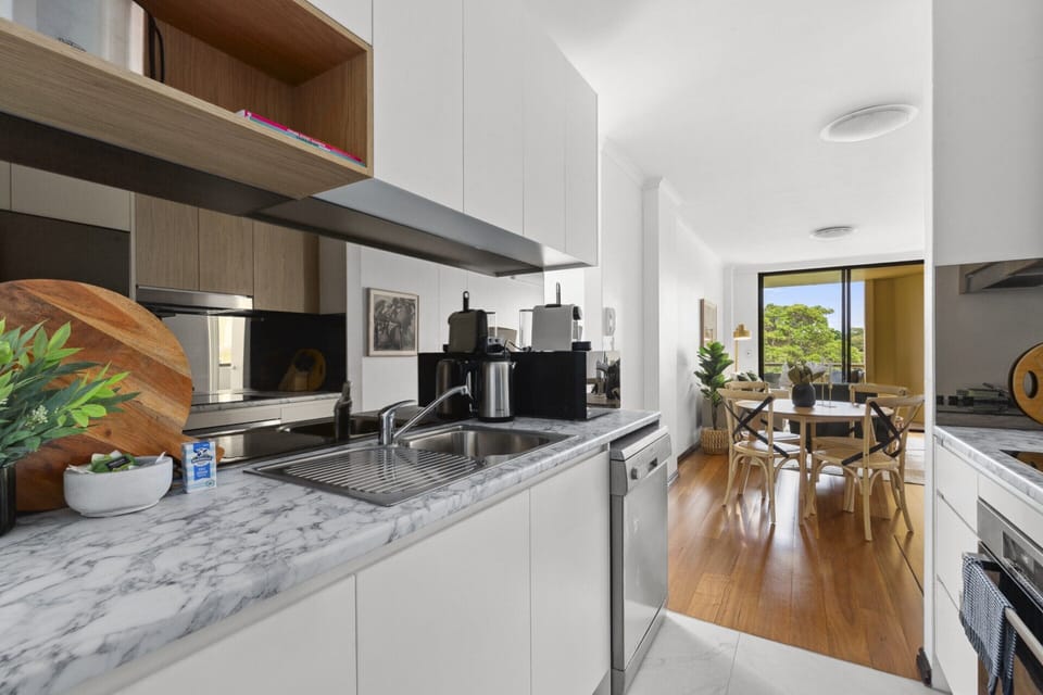 Apartment | Private kitchen | Cookware/dishes/utensils