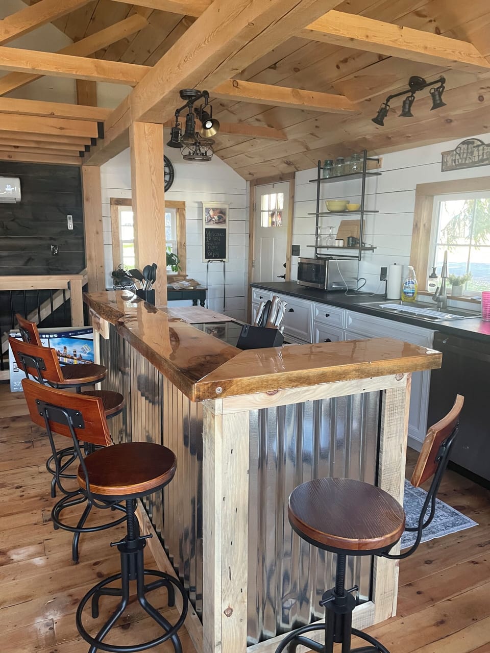 Cosy, comfy living room.