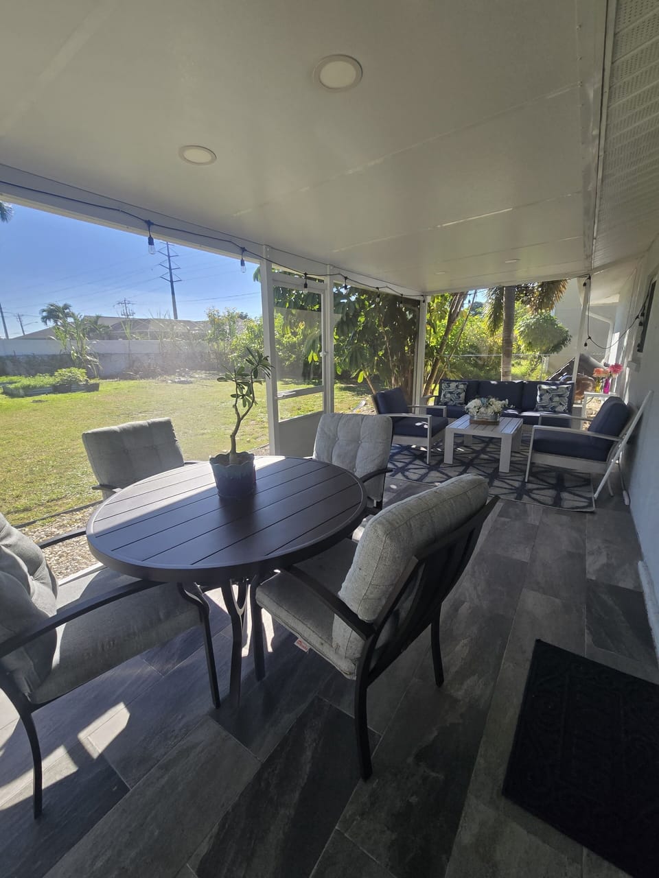 Outdoor dining