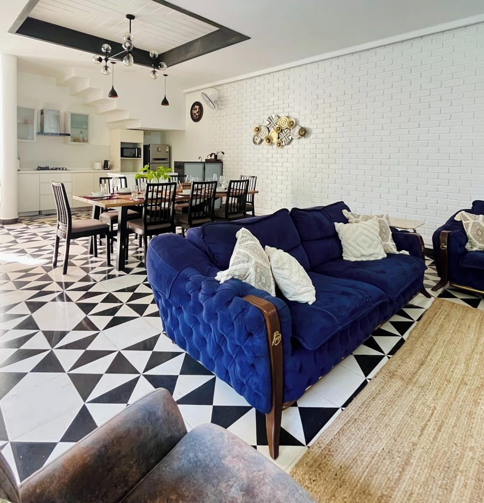 Villa, Balcony, Garden View | Living area