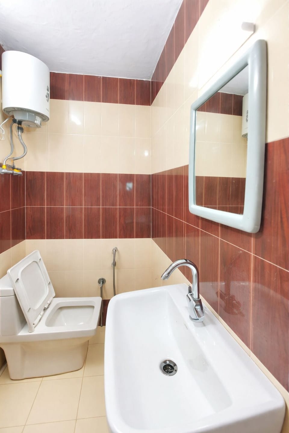 Deluxe Double Room, Multiple Beds | Bathroom | Shower, rainfall showerhead, slippers, towels