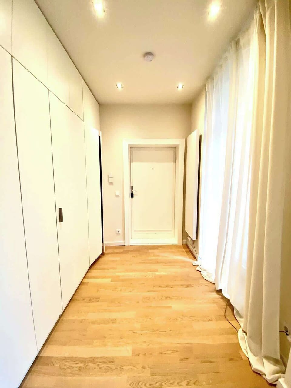 Walk-in closet