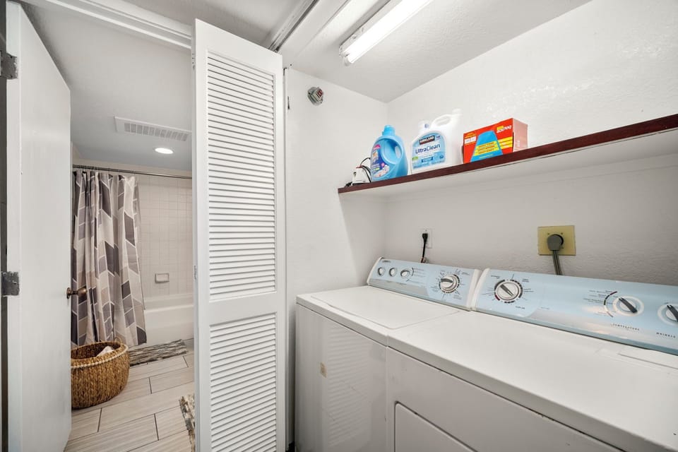 This unit comes equipped with a washer and dryer for your convenience