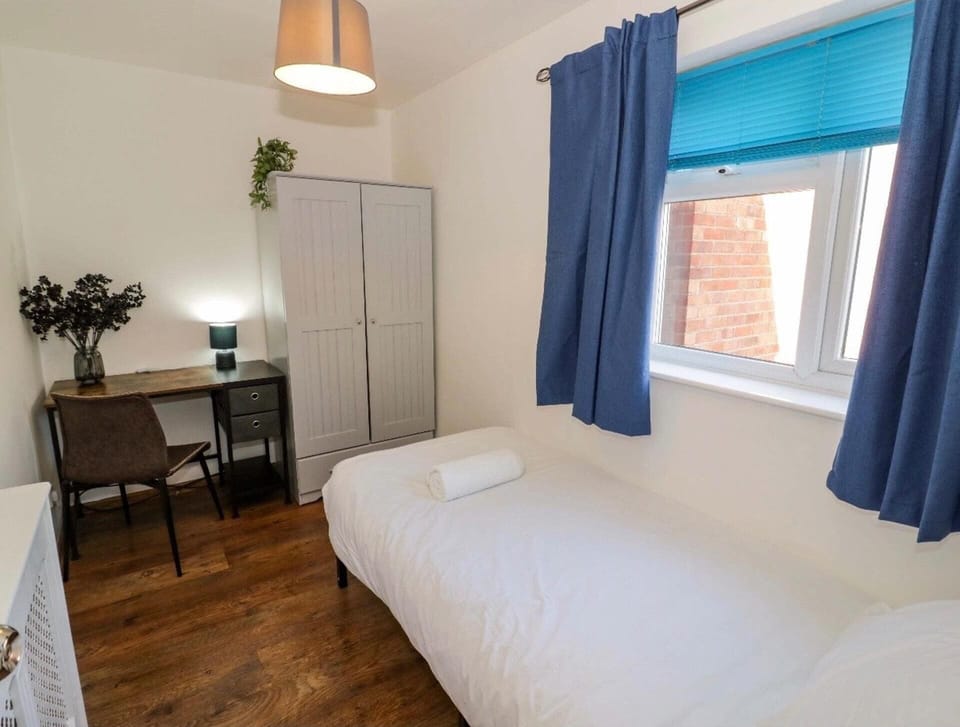 4 bedrooms, free WiFi, bed sheets