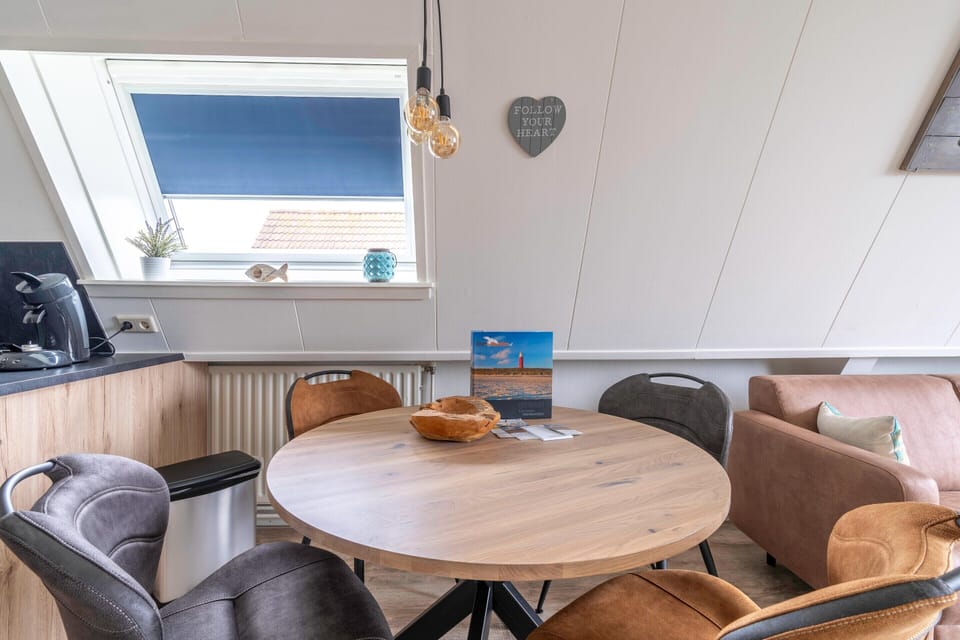 Apartment | Dining