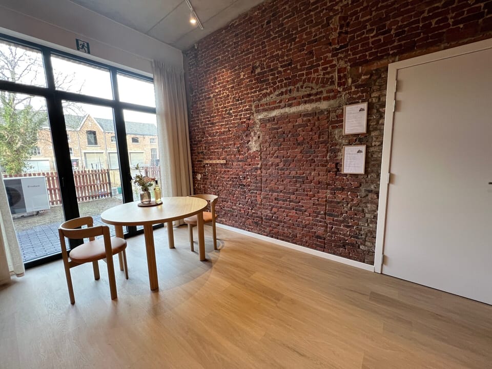 Apartment | Dining