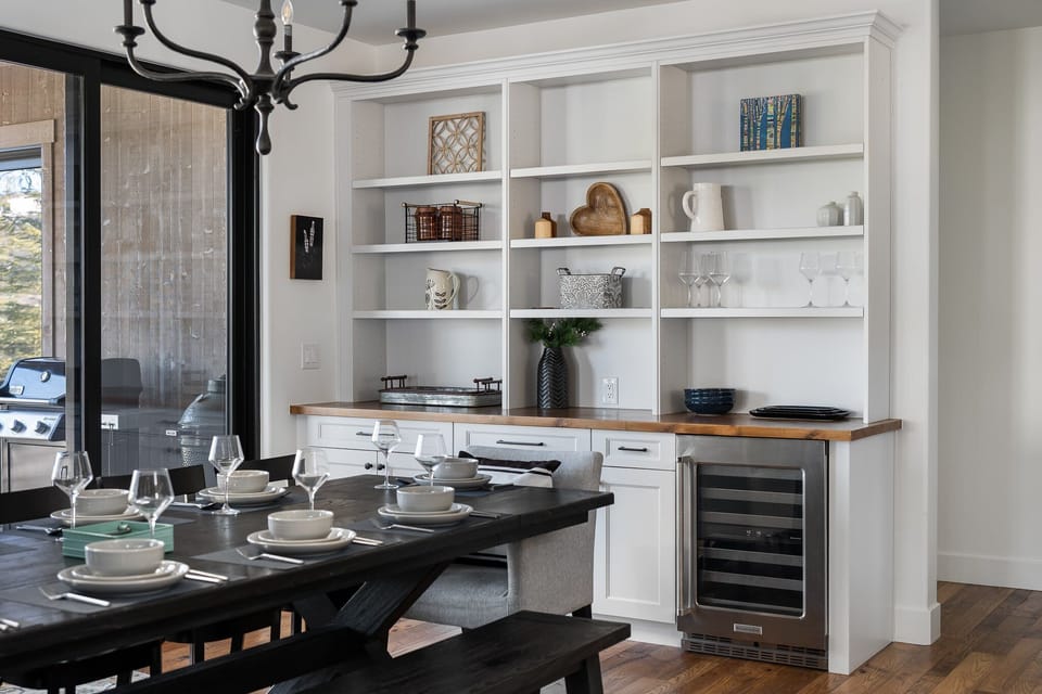 Dining Areas