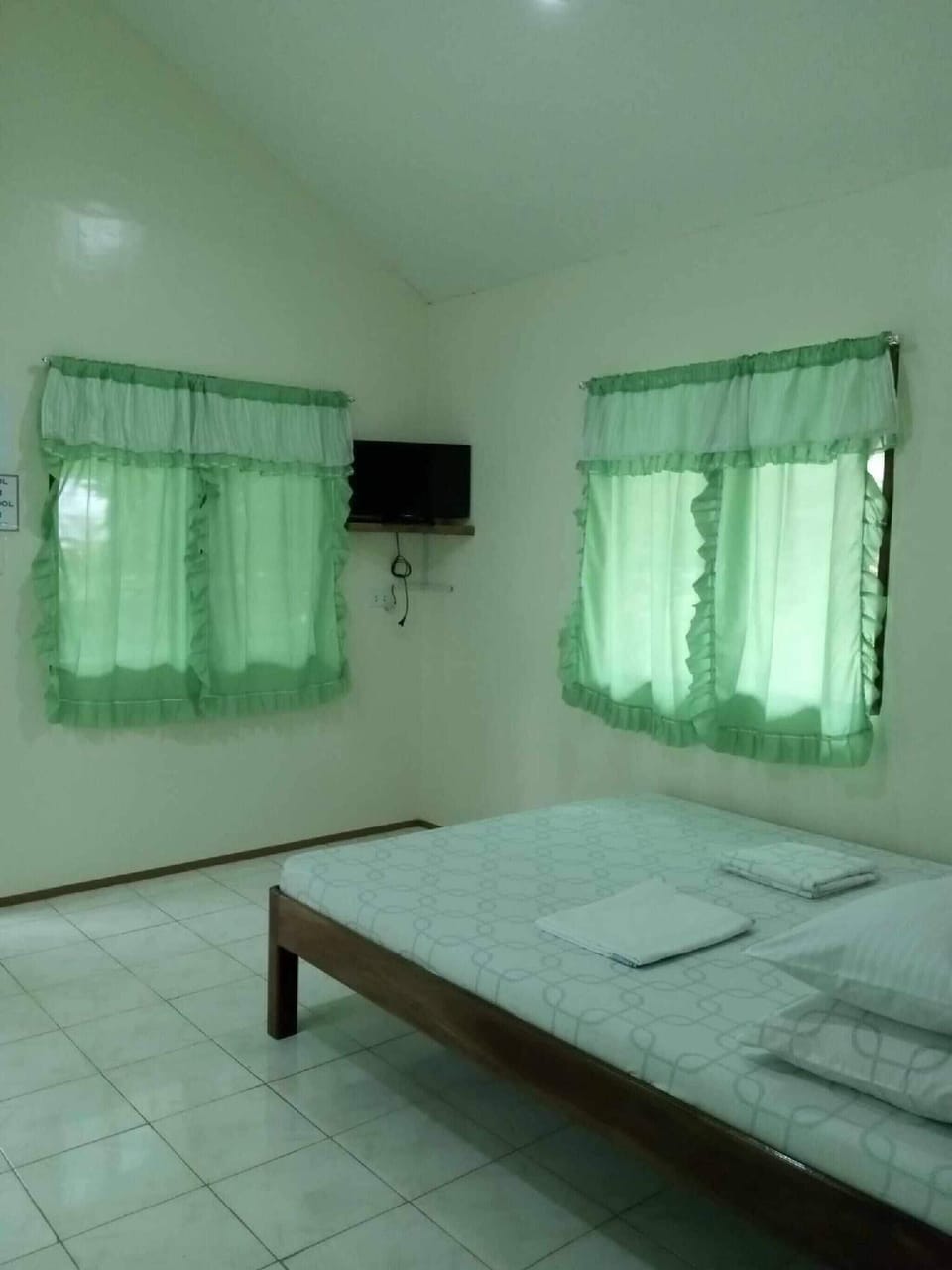 Room, 1 Bedroom, Balcony, Garden View | 1 bedroom