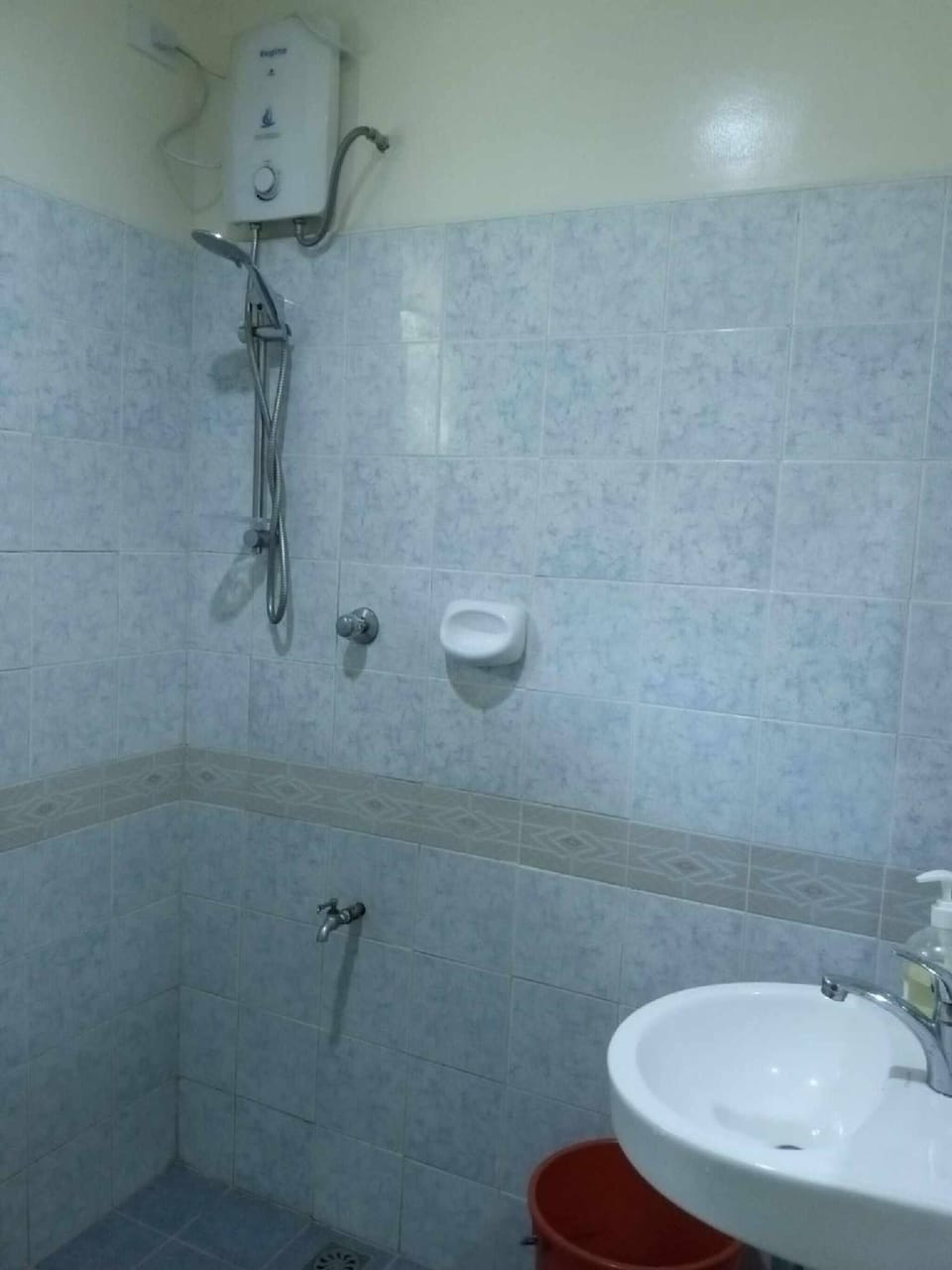 Room, 1 Bedroom, Balcony, Garden View | Bathroom