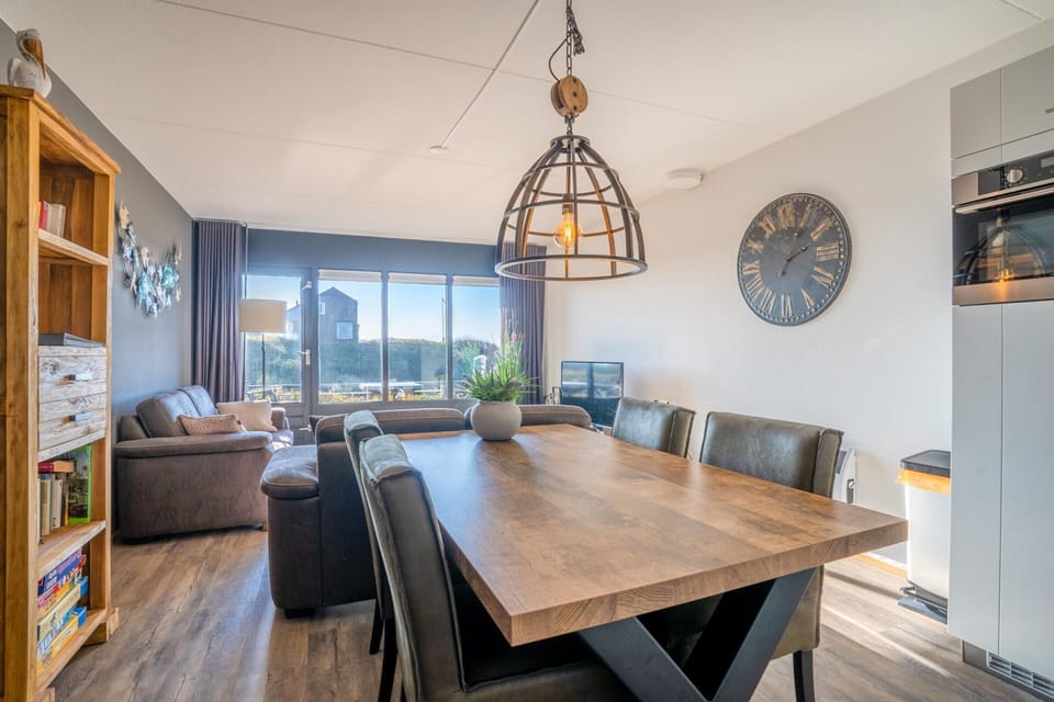 Apartment | Living room