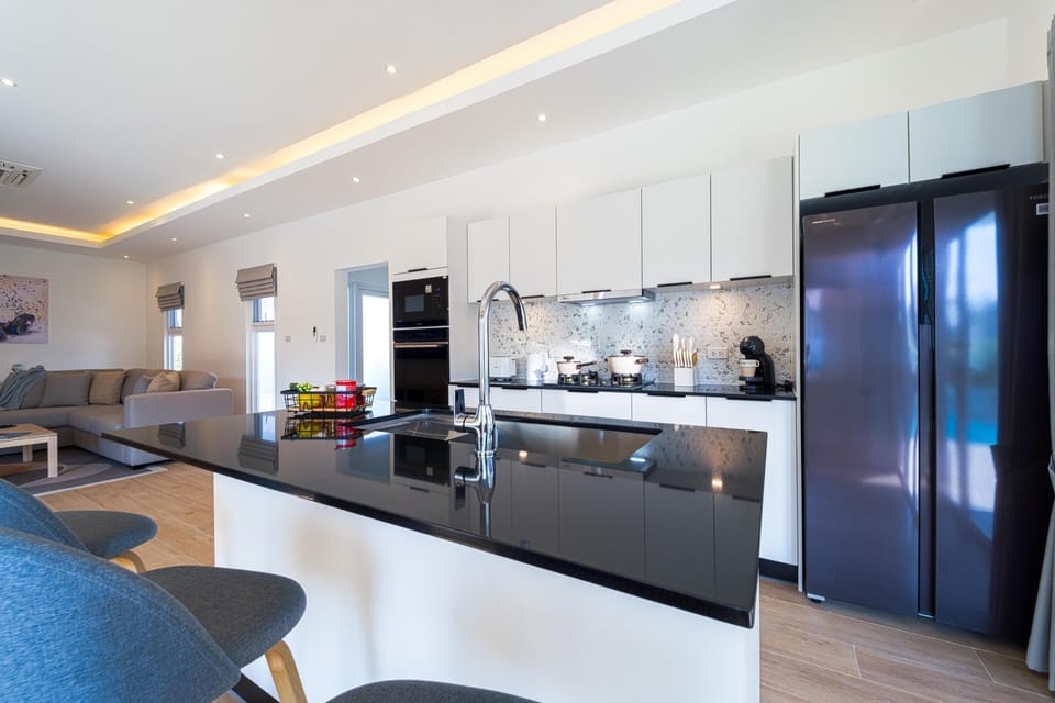 Villa, 3 Bedrooms, Private Pool, Pool View | Private kitchen | Toaster