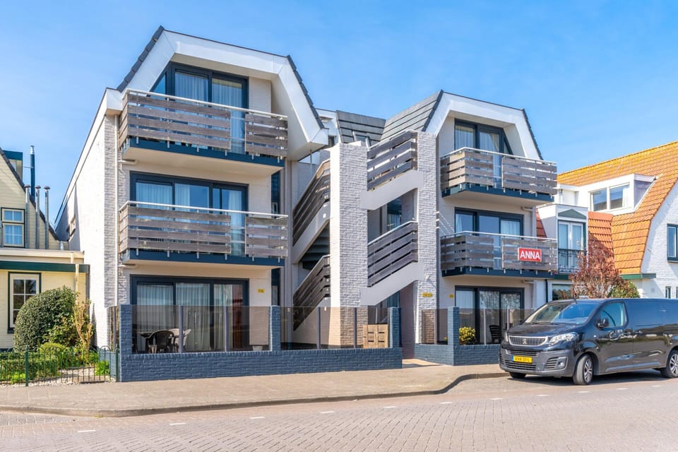 Comfortable and Modern Furnished 4-person Apartment Apartment in De Koog