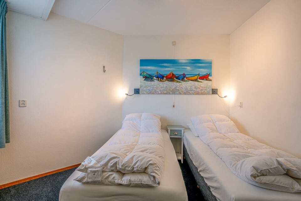 Apartment | 2 bedrooms, individually furnished, bed sheets