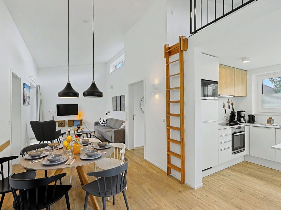 Interior Design, Flooring, Floor, Apartment, Room, Ceiling, Living Room, Hardwood, Wood Stain, Design