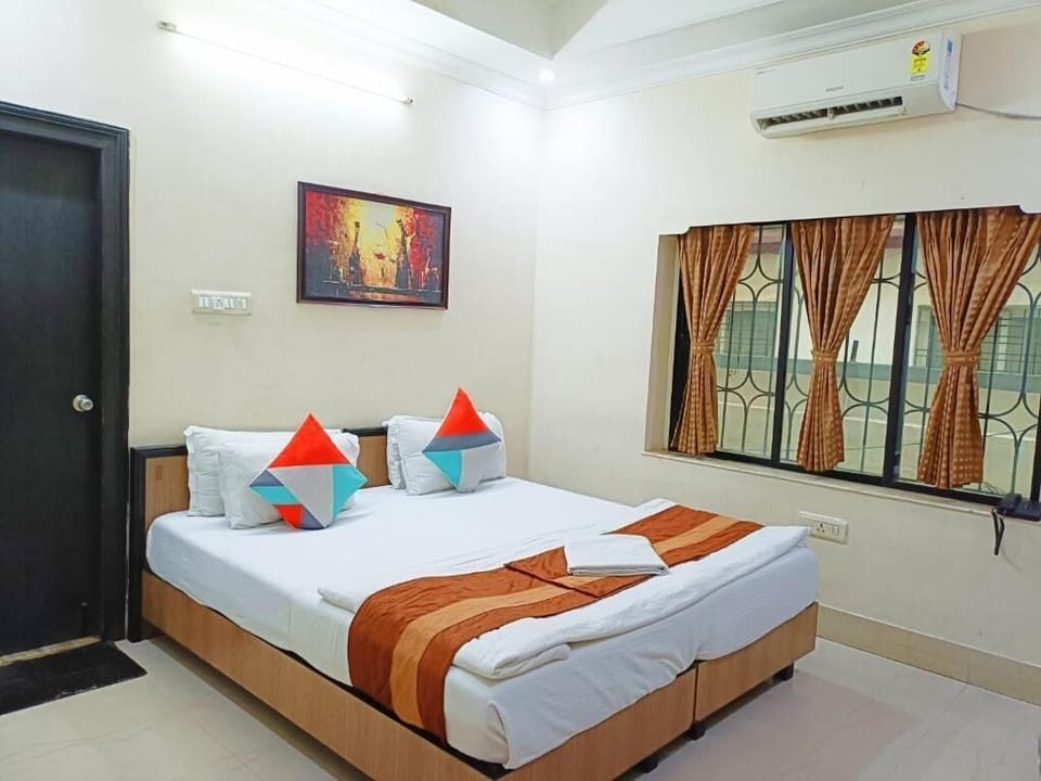 Double Room, Balcony | Free WiFi