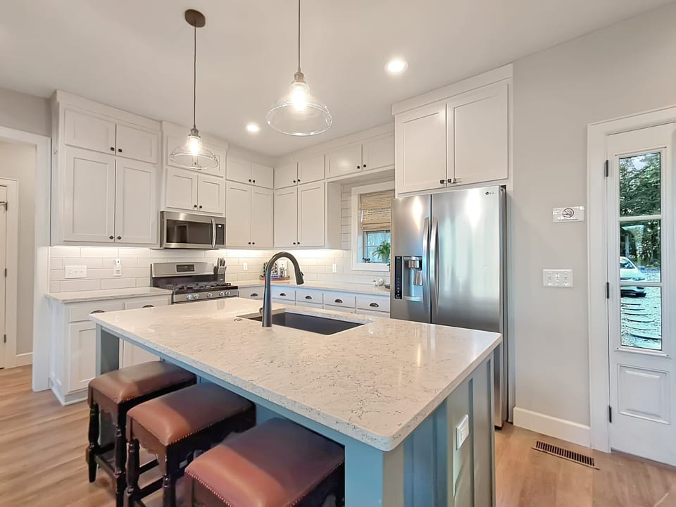 Cook meals with everything you need in the kitchen.