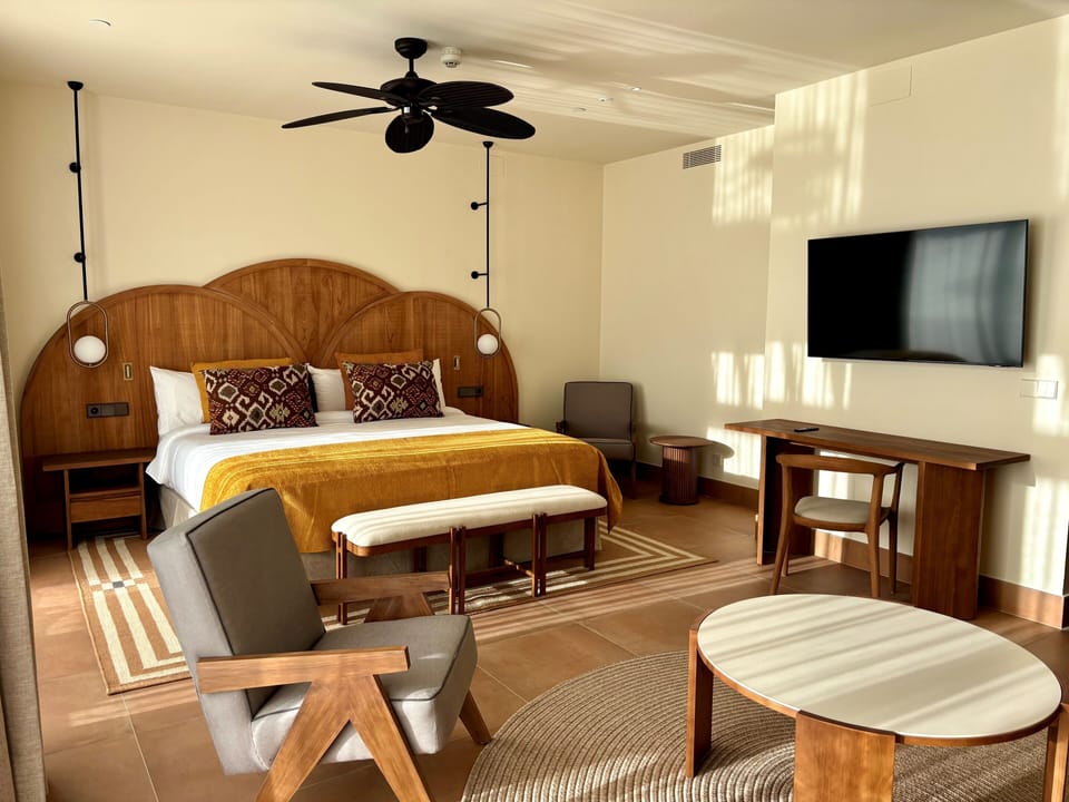 In-room safe, desk, laptop workspace, blackout drapes