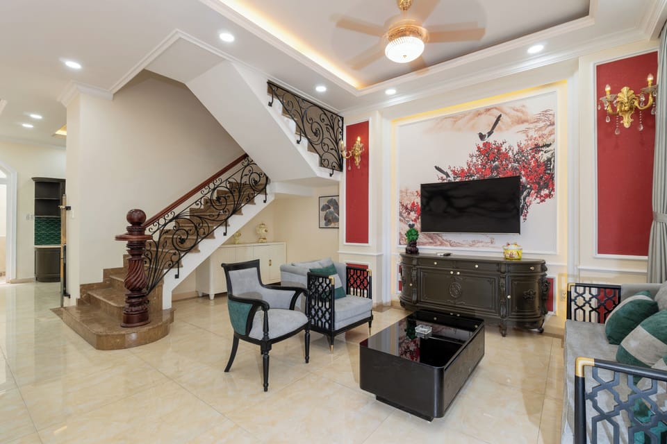 Presidential Villa, 6 Bedrooms, Club Lounge Access, City View | Egyptian cotton sheets, premium bedding, down comforters
