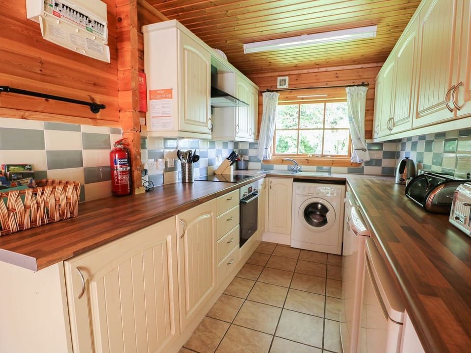 Fridge, microwave, dishwasher, toaster