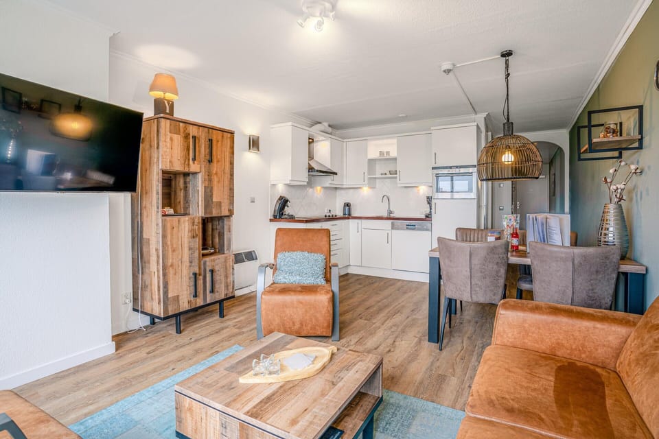 Apartment | Living room