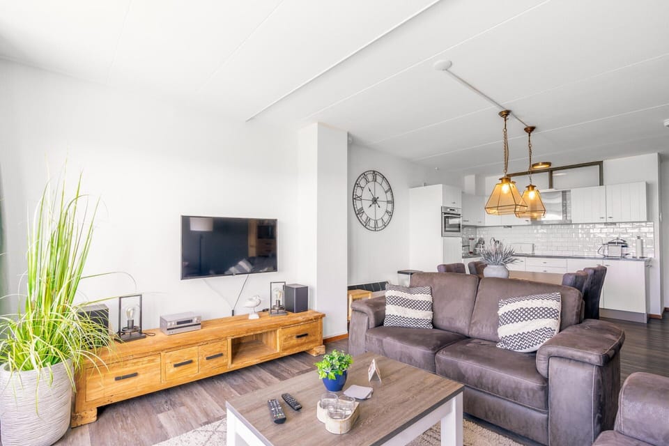 Apartment | Living room