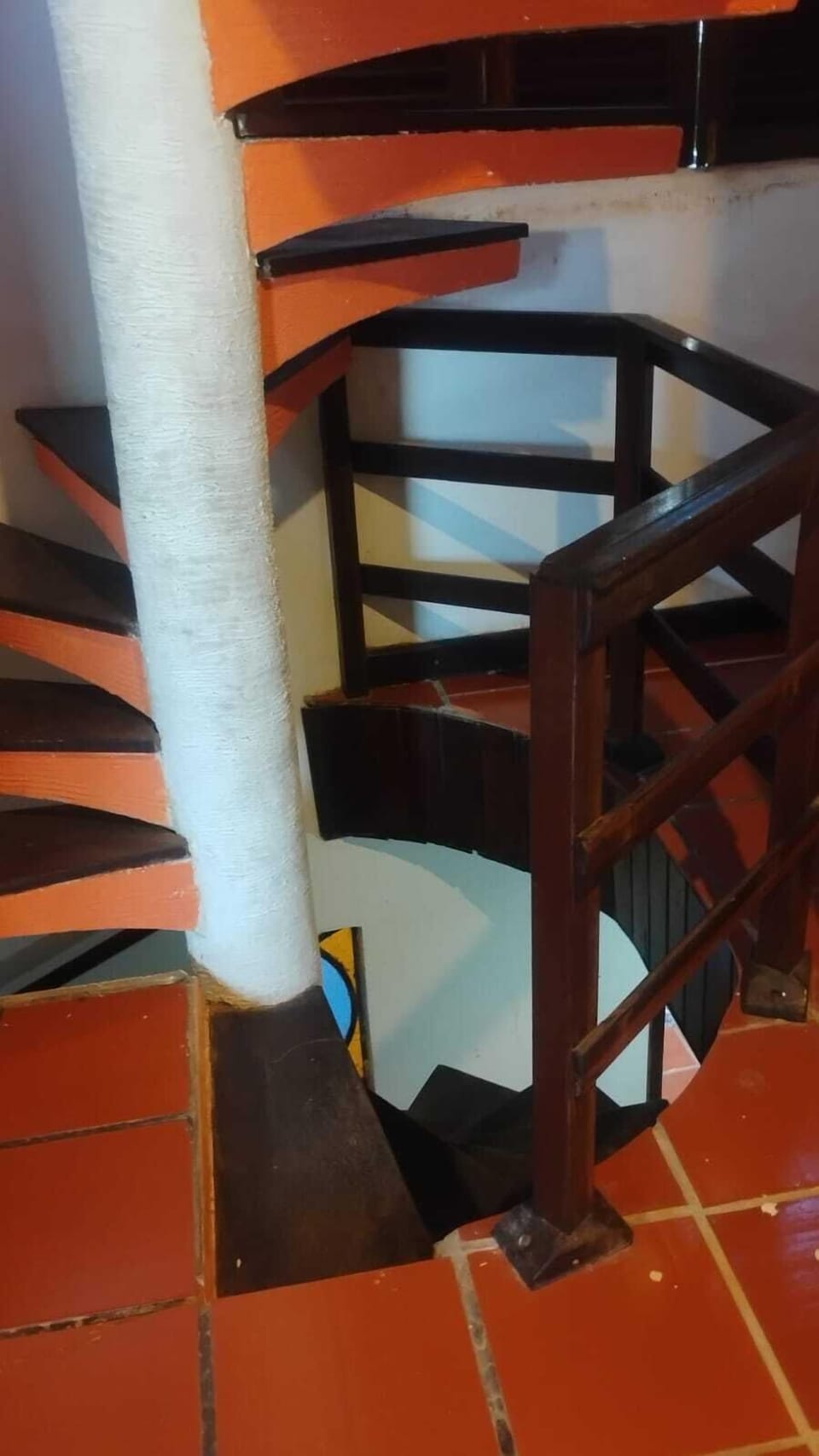 Economy Single Room | Free WiFi, bed sheets